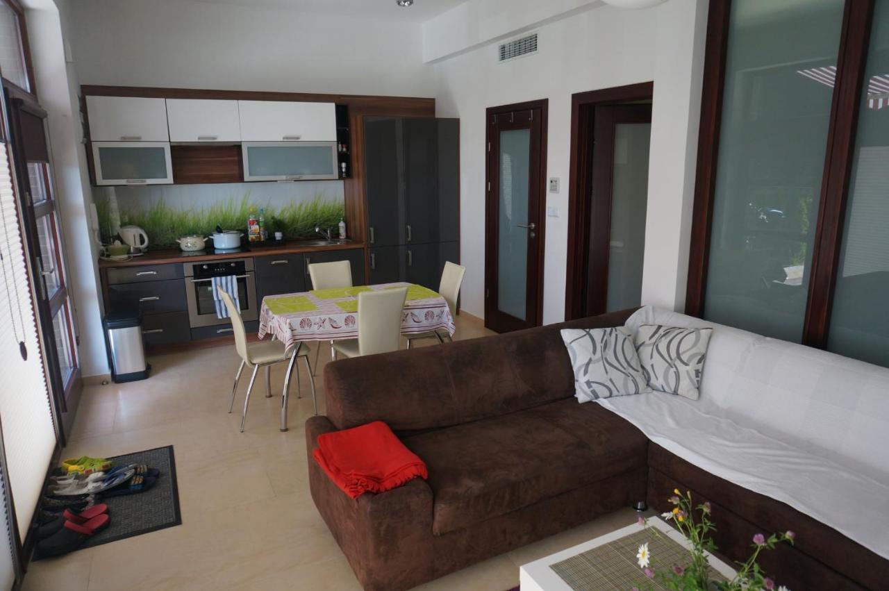 Apartment Lesna *